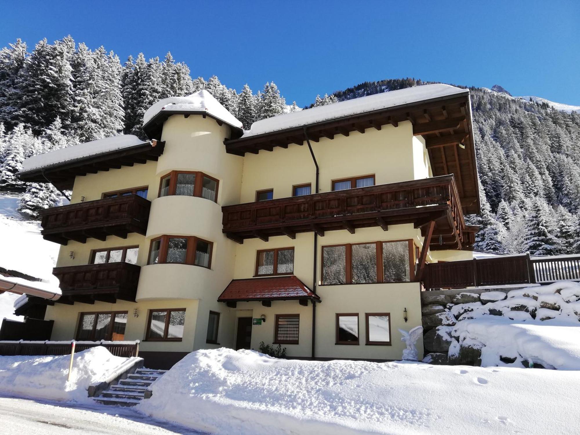 Adlerhof Apartment Sankt Leonhard im Pitztal Luaran gambar