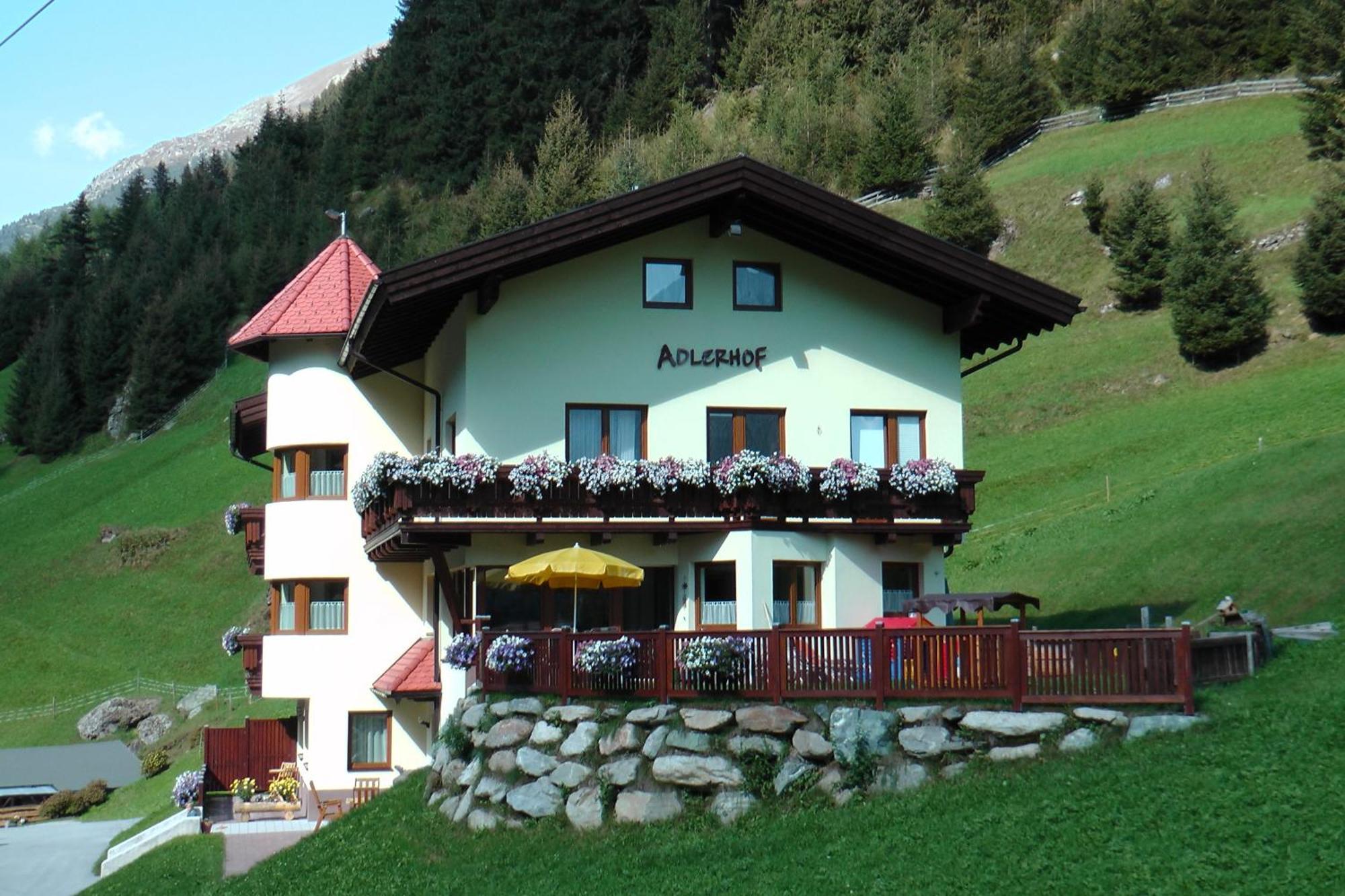 Adlerhof Apartment Sankt Leonhard im Pitztal Luaran gambar