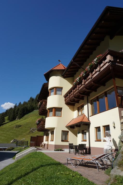 Adlerhof Apartment Sankt Leonhard im Pitztal Luaran gambar